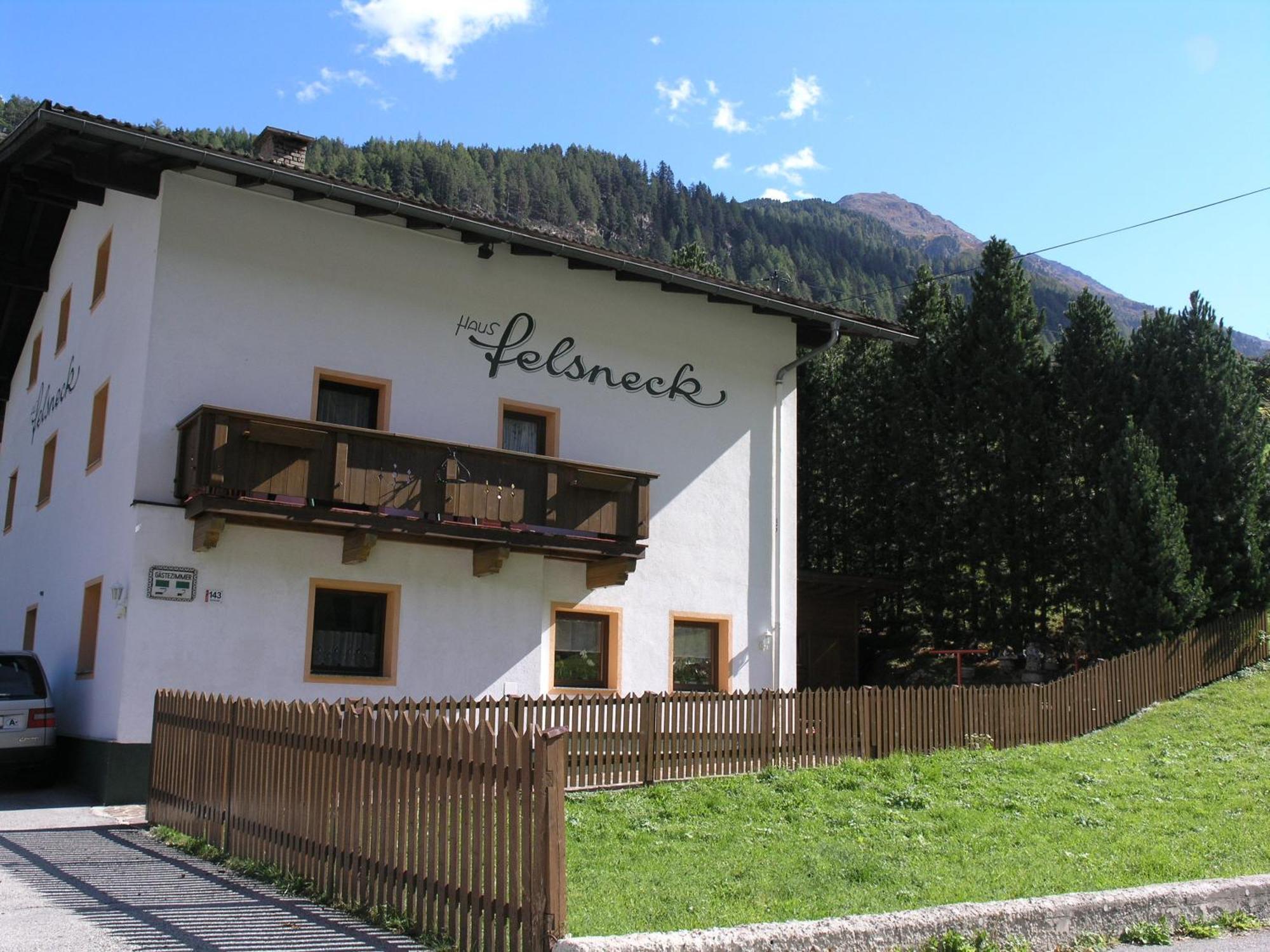 Haus Felsneck Panzió Sölden Kültér fotó